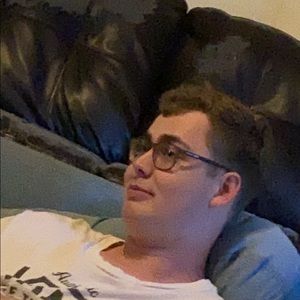 Meet your Posher, Gillen